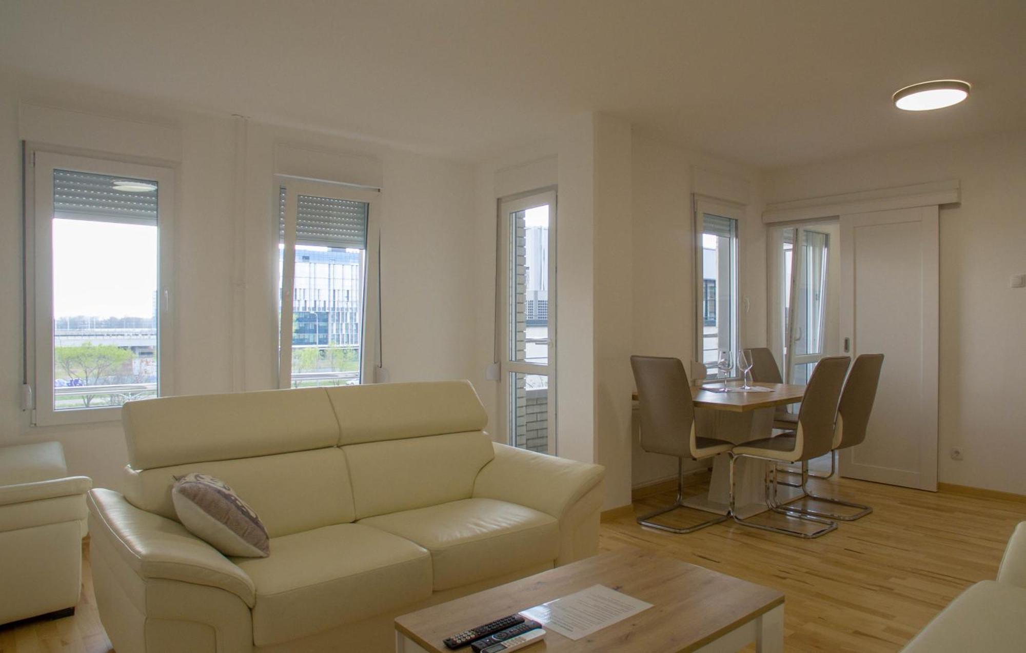 Premium Stan Novi Beograd Apartman Kültér fotó